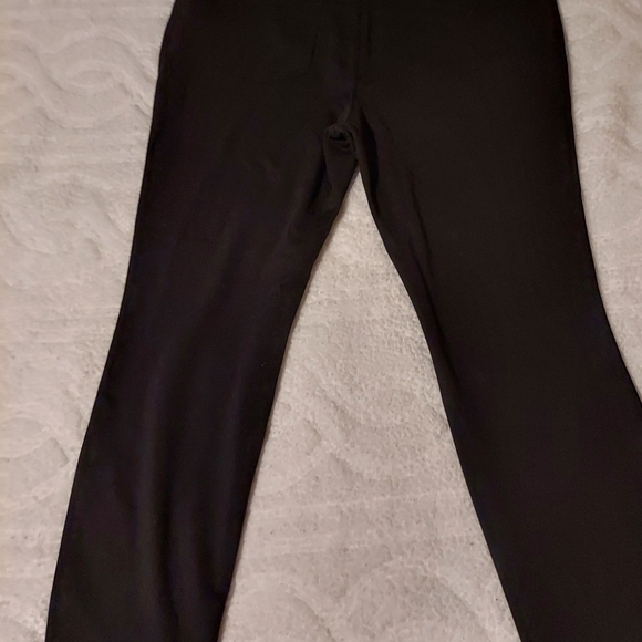 Simply Vera Vera Wang Black Skinny Pants - Picture 2 of 4
